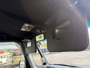N-BOXカスタム Ｇ・Ｌ ナビTV・バックカメラ 4WD
