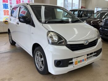 ミライース Lｆ　ナビ　４WD