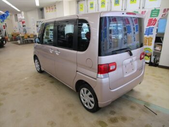 タント X 4WD