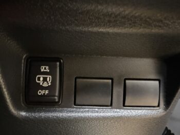 ルークス ハイウェイスターＸ　純正９インチナビ　ＴＶ　アラウンドビューモニター 4WD