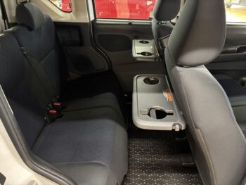 ルークス ハイウェイスターＸ　純正９インチナビ　ＴＶ　アラウンドビューモニター 4WD