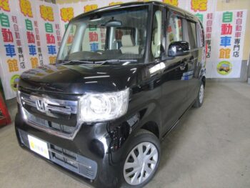 N-BOX Ｌ　ターボ　純正ナビ・ＴＶ・バックカメラ　後期型 4WD