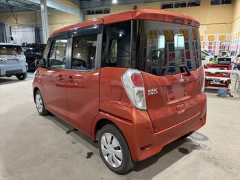 eKスペース M eアシスト　福祉車両　助手席ムービングシート　4WD