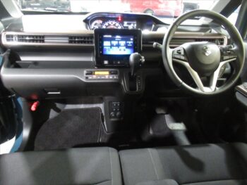 ワゴンR カスタムZ HYBRID　ZX　全方位モニター付ディスプレイオーディオ+スズキコネクト対応　4WD