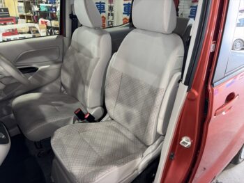 eKスペース M eアシスト　福祉車両　助手席ムービングシート　4WD