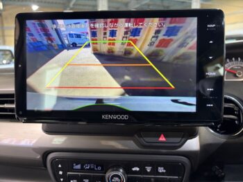 N-BOXカスタム L　ターボ　スタイルプラス　ブラック　ナビTV　バックカメラ　後期型　4WD