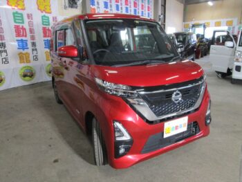 ルークス ハイウェイスターＸ　純正ナビ・ＴＶ・アラウンドビュー 4WD