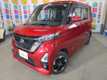 ルークス ハイウェイスターＸ　純正ナビ・ＴＶ・アラウンドビュー 4WD