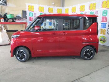 ルークス ハイウェイスターＸ　純正ナビ・ＴＶ・アラウンドビュー 4WD