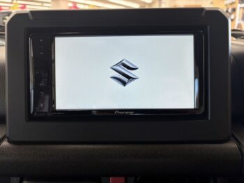 ジムニー XC　ディスプレイオーディオ　４WD
