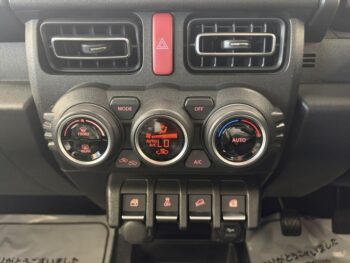 ジムニー XC　ディスプレイオーディオ　４WD