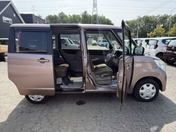 パレット リミテッドⅡ ナビ・バックカメラ 4WD