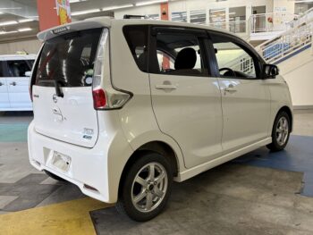 デイズ ハイウェイスターＸ　4ＷＤ