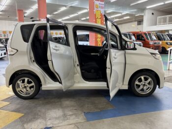 デイズ ハイウェイスターＸ　4ＷＤ