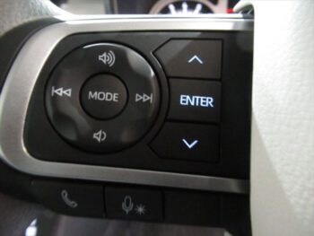 ムーヴキャンバス ストライプスG UPグレードパック 未使用車 4WD