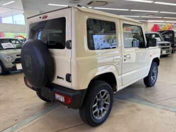 ジムニー XC　ディスプレイオーディオ　４WD