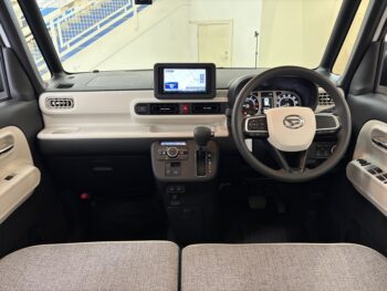 ムーヴキャンバス ストライプスG　ナビ・バックカメラ　4WD