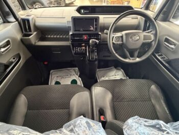 タントカスタム RS　４WD