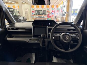 ワゴンR ハイブリッドZX 純正８インチナビ 4WD