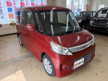 スペーシアカスタム XS　ナビ・バックカメラ　４WD