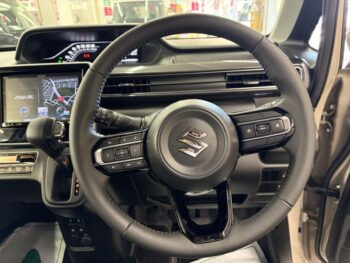 ワゴンR ハイブリッドZX 純正８インチナビ 4WD