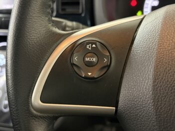 デイズルークス XVセレクション　純正ナビ・TV・アラウンドビューモニター　4WD