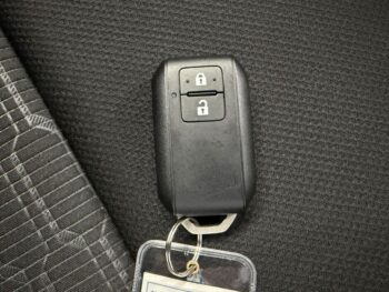 ワゴンR ハイブリッドZX 純正８インチナビ 4WD