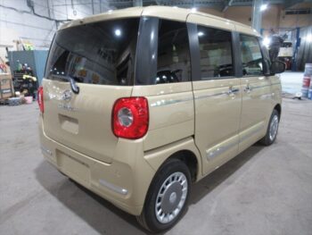 ムーヴキャンバス セオリー　G　未使用車　4WD