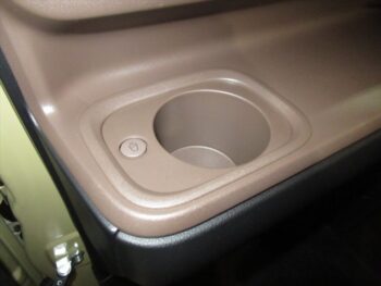 ムーヴキャンバス セオリー　G　未使用車　4WD