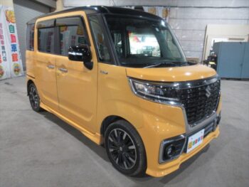 スペーシアカスタム ハイブリッドXS　ナビTV　4WD