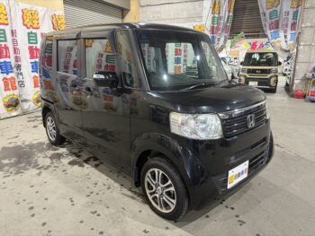 N-BOX GLパッケージ　ナビTV　バックカメラ　4WD