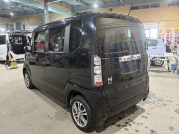 N-BOX GLパッケージ　ナビTV　バックカメラ　4WD