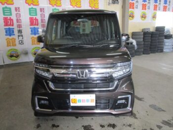 N-BOXカスタム Ｌ　後期型 4WD 