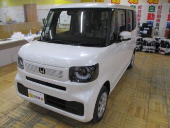 N-BOX 未使用車 4WD