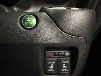 N-BOXカスタム SSパッケージ 4WD