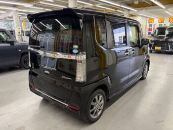 N-BOXカスタム SSパッケージ 4WD