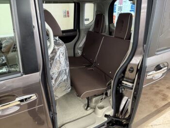 N-BOX+ G　ターボSSパッケージ　ナビ・TV・バックカメラ　４WD