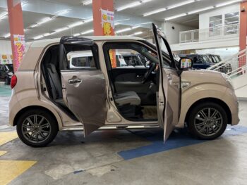 ピクシスジョイ F　Gターボ　SAⅢ　ナビ・TV・バックカメラ　4WD