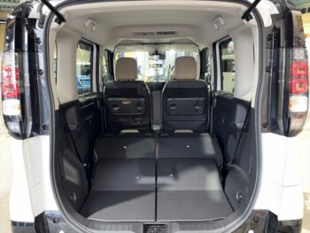 デリカミニ T　ターボ　プレミアム　デリマルパッケージ　純正12.3インチナビディスプレイ　4WD