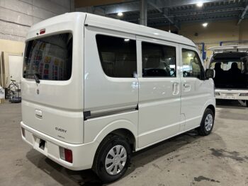 エブリイバン ジョインターボ　後席両側ワンアクションパワースライドドア・フルオートエアコン装着車 4WD