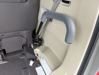 N-BOX G・スロープ ホンダセンシング 福祉車両 車いす仕様 ナビ付 4WD