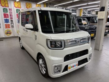 ピクシスメガ G ターボ レジャーエディションSAⅢ 4WD