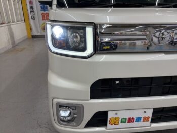 ピクシスメガ G ターボ レジャーエディションSAⅢ 4WD