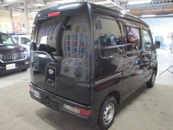 ハイゼットカーゴバン デラックス　純正ナビ・ＴＶ 4WD