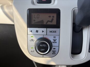 ムーヴキャンバス G SAⅢ ナビ・TV・バックカメラ 4WD