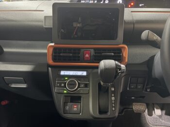 タントファンクロス ターボ　4WD