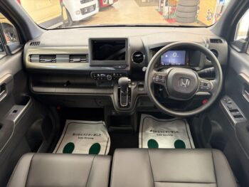 ルークス ハイウェスターX　快適パックA　純正ナビ・TV・アラウンドビューモニター　４WD