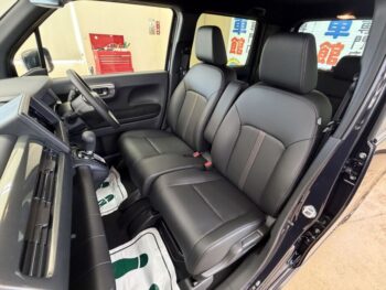 ルークス ハイウェスターX　快適パックA　純正ナビ・TV・アラウンドビューモニター　４WD