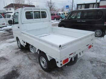 キャリイトラック KC エアコン パワステ デュアルカメラブレーキサポート 未使用車 4WD