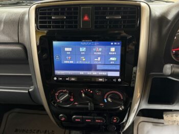 ジムニー ランドベンチャー　純正ナビ　ＴＶ 4WD